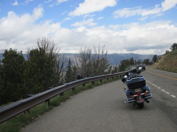 A pullout in the Shoshone Forest to soak up the spectacular vistas