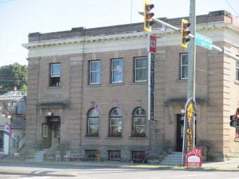 More interesting architecture in Ladysmith